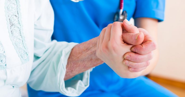 accident cerebral complicatii