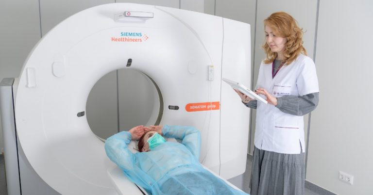 Tomograf cu substanta de contrast, Neuroaxis